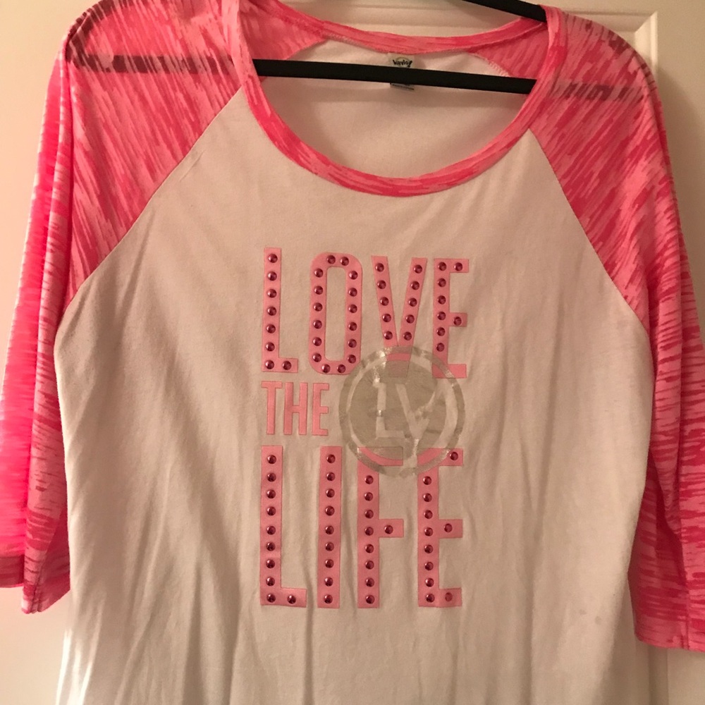 Le-Vel shirt